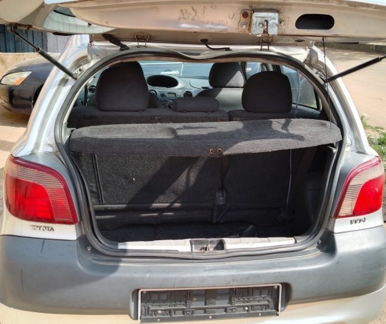 toyota-yaris-2003-for-sale-big-4