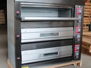 9 Trays 3 decks gas Oven