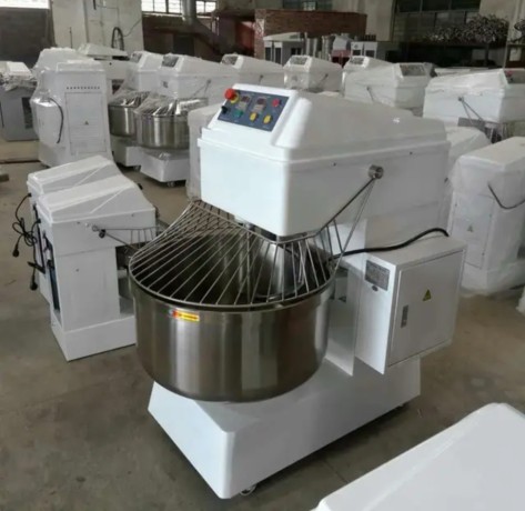 100-kg-dough-mixer-machine-big-1